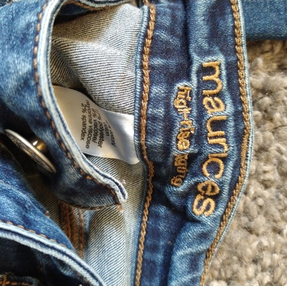 SOLD - Picture 3 of 4